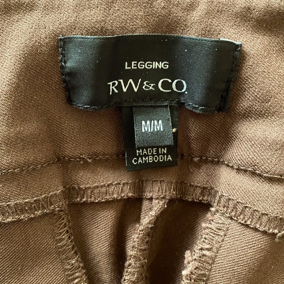 Brown RW&CO legging pants - Picture 4 of 5